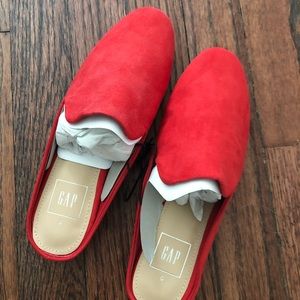 NWT red mules